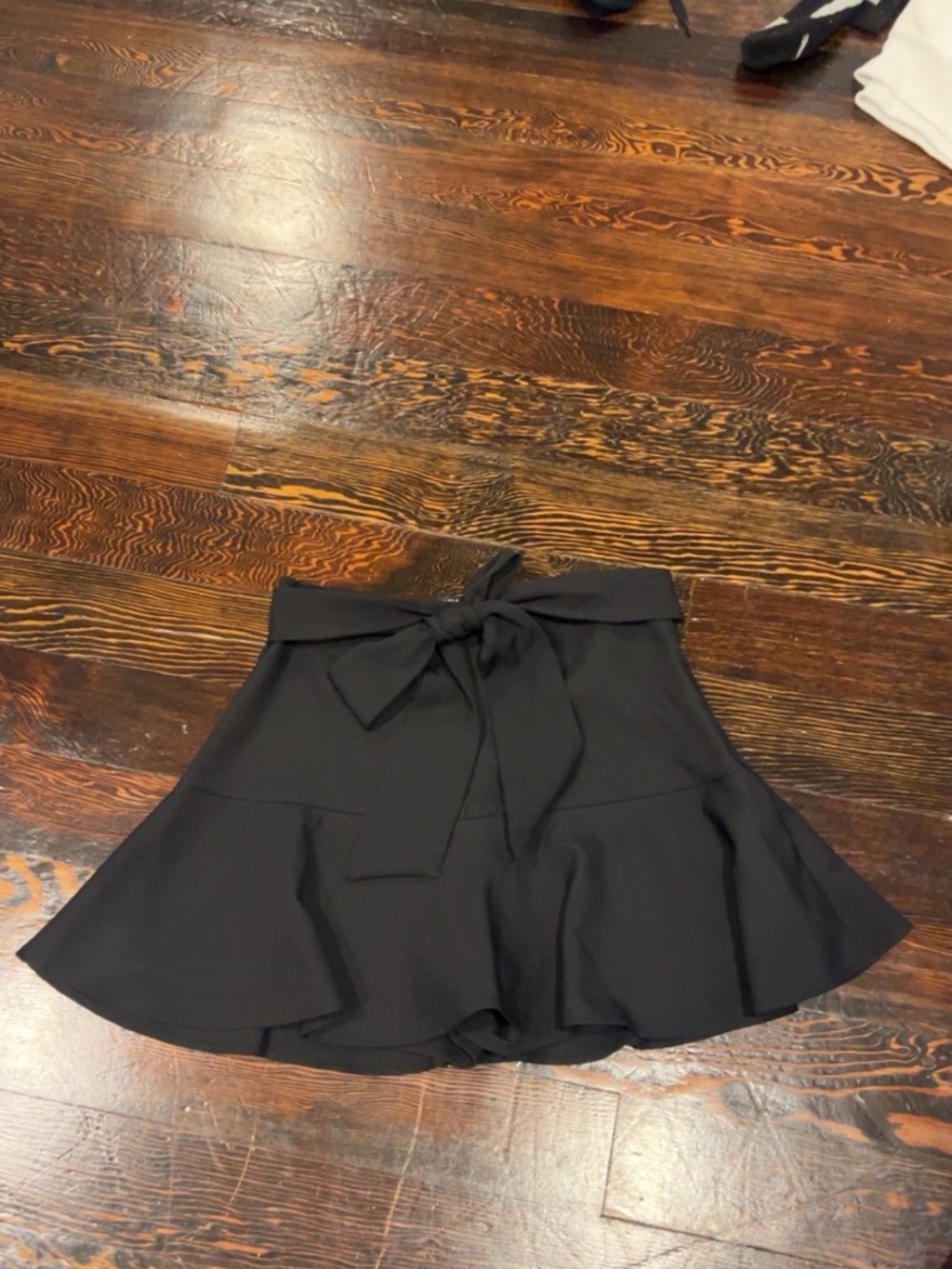Zara Black High-Waist Ruffle Skort with Waist Tie